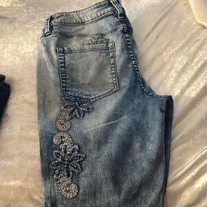 Jag embroidery flowered jeans